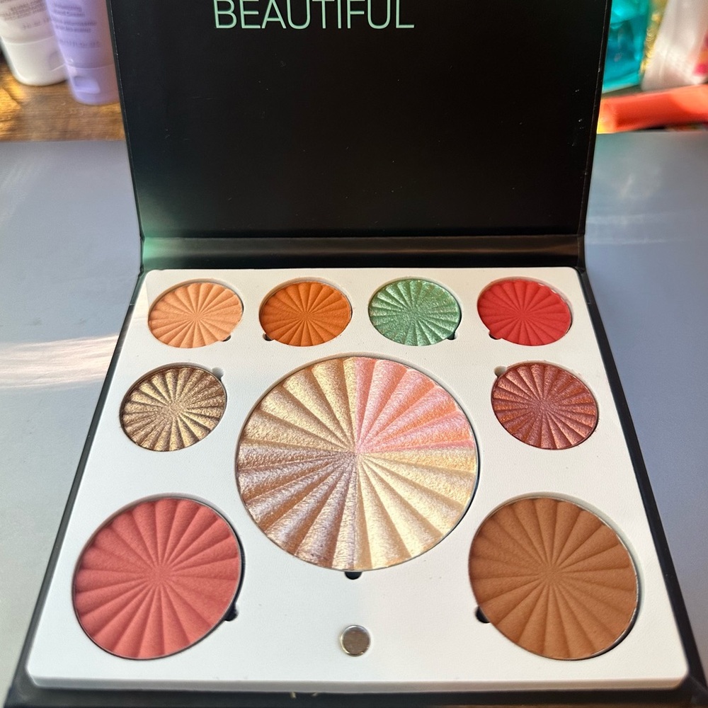 OFRA - MINI MIX FACE PALETTE - GOOD TO GO